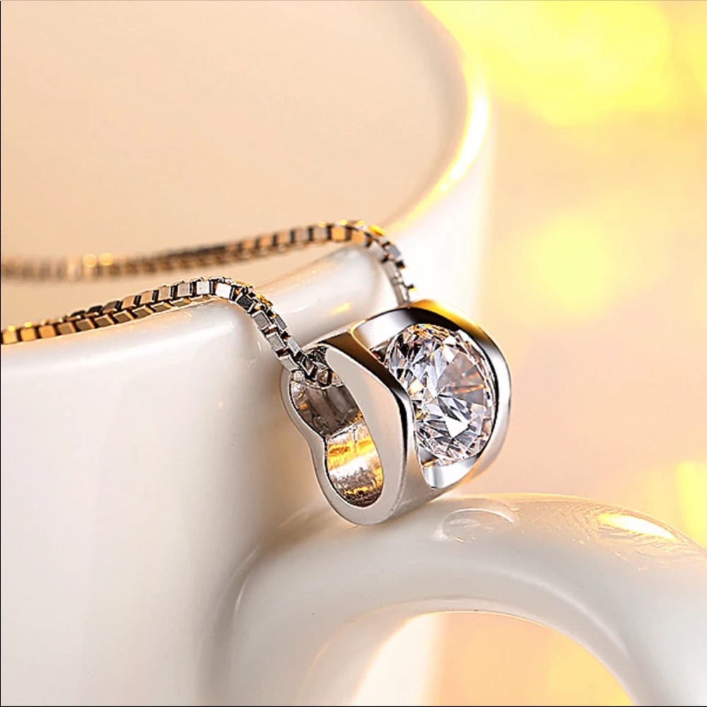 🌟 Silver Heart 💓 Necklace